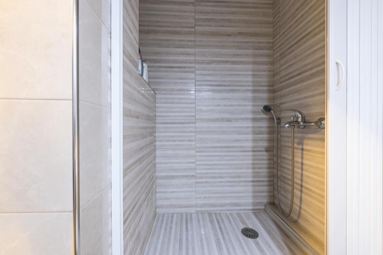 Athens Welcome Suites Apartments Екстер'єр фото
