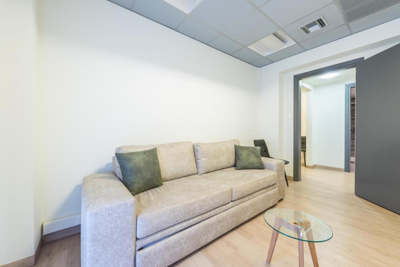 Athens Welcome Suites Apartments Екстер'єр фото
